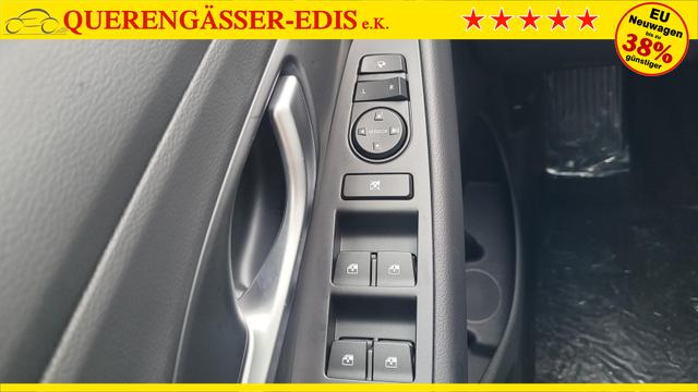 Hyundai i30 Family HB Family*Navi*LED*Shzg*Lhzg*PDC*Cam*Keyless 