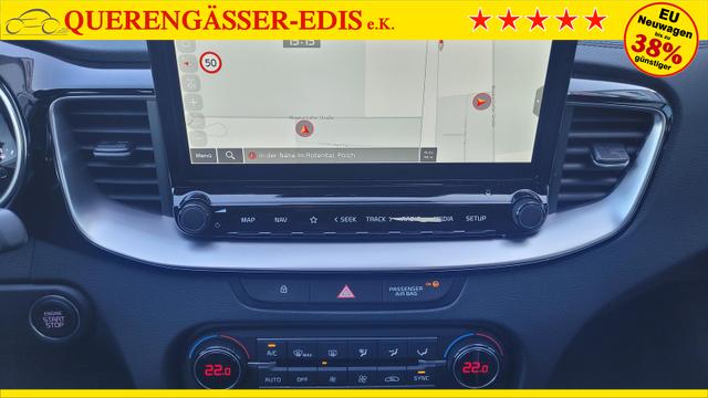 Kia Ceed Gold 1.5 *LED*Navi*Shzg*Lhzg*PDC*Cam*17Zoll* 