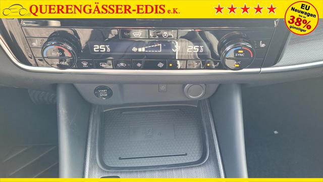 Nissan Qashqai Tekna 4x4 4x4*Navi*LED*PDach*Leder*Shzg*BFS* 