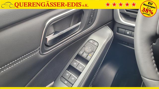 Nissan Qashqai Tekna 4x4 4x4*Navi*LED*PDach*Leder*Shzg*BFS* 