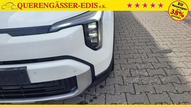 Kia Stonic Silver AT*Navi*Shzg*Lhzg*PDCv+h*Cam*16Zoll*LED 
