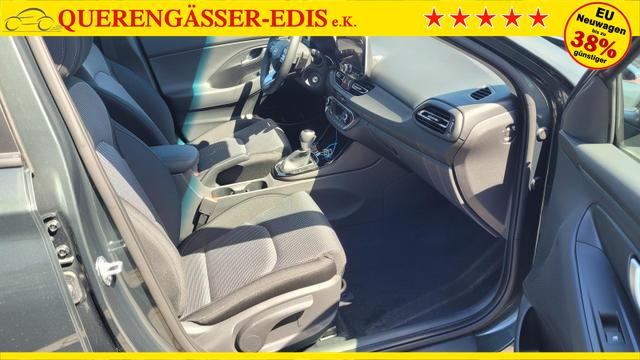 Hyundai i30 Kombi GO SW 1.6 GO*Navi*LED*Shzg*Lhzg*PDC*Cam*16Zoll* 