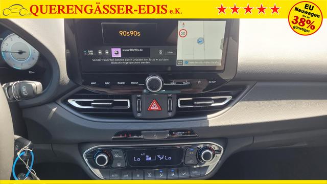 Hyundai i30 Kombi GO SW 1.6 GO*Navi*LED*Shzg*Lhzg*PDC*Cam*16Zoll* 
