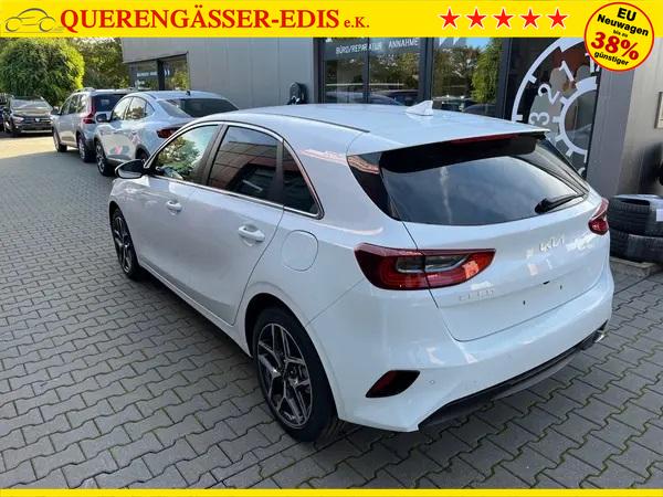 Kia Ceed Gold Gold*LED*Navi*Shzg*Lhzg*PDC*Cam*17Zoll* 