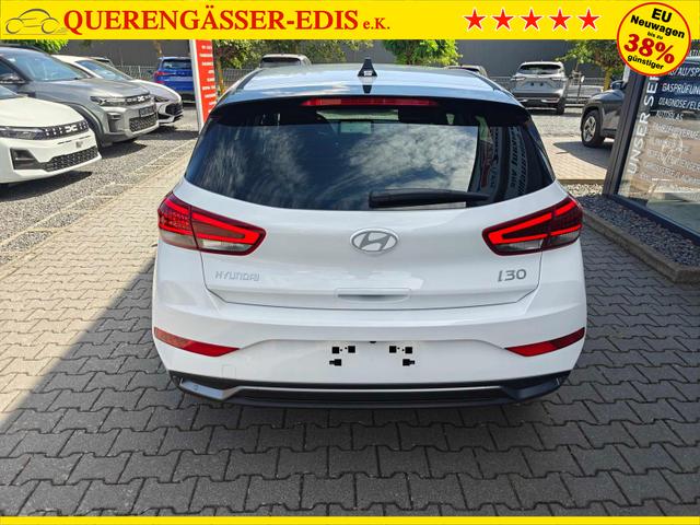 Hyundai i30 Family HB 1.6 GO*Navi*LED*Shzg*Lhzg*PDC*Cam*16Zoll* 