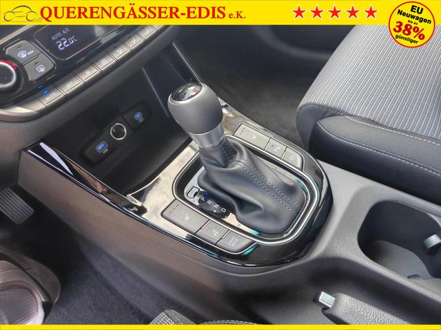 Hyundai i30 Family HB 1.6 GO*Navi*LED*Shzg*Lhzg*PDC*Cam*16Zoll* 