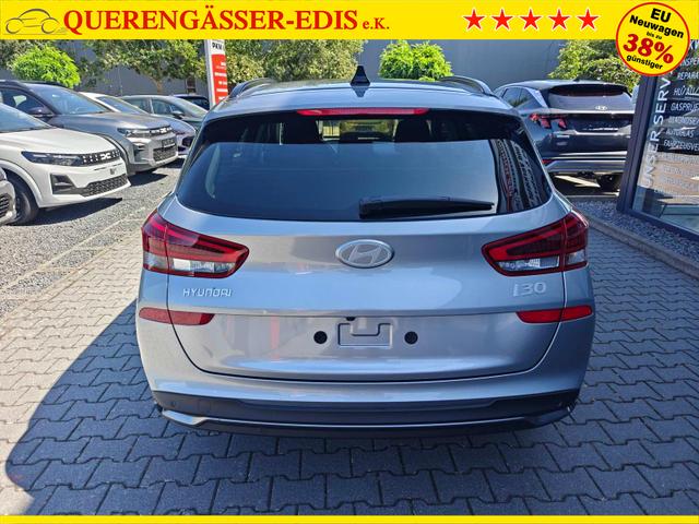 Hyundai i30 Kombi Style SW 1.6 Style*Navi*LED*Shzg*Lhzg*TOT*Cam*ACC 