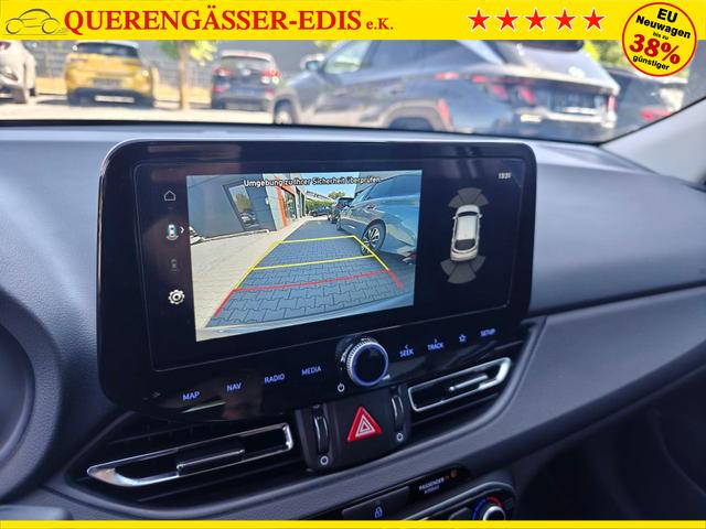 Hyundai i30 Kombi Style SW 1.6 Style*Navi*LED*Shzg*Lhzg*TOT*Cam*ACC 