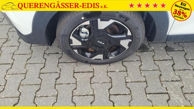 Kia Stonic Silver AT*Navi*Shzg*Lhzg*PDCv+h*Cam*16Zoll*LED 