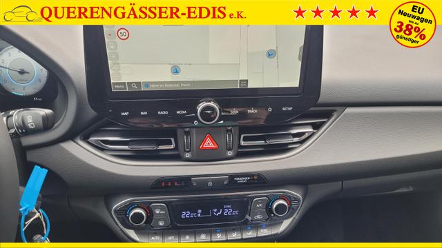 Hyundai i30 Kombi GO SW 1.6 GO*Navi*LED*Shzg*Lhzg*PDC*Cam*16Zoll* 