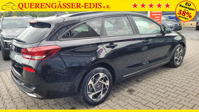 Hyundai i30 Kombi GO SW 1.6 GO*Navi*LED*Shzg*Lhzg*PDC*Cam*16Zoll* 