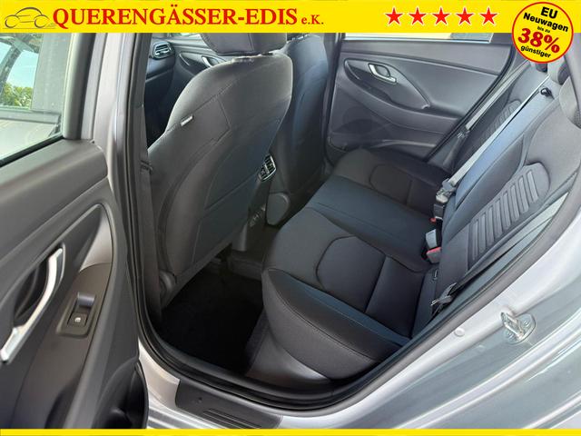Hyundai i30 Kombi - PD GO Plus 1.5 DPI / Sitz + Lenkradheizung LED-Scheinw. Navi Tempomat 