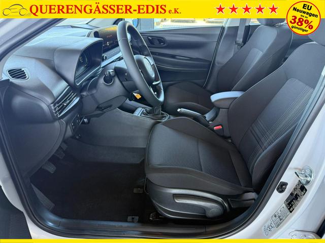 Hyundai BAYON 1,2 MPI Comfort+ 5MT / Navi PDC m.Kamera Tempom. ALU 16 