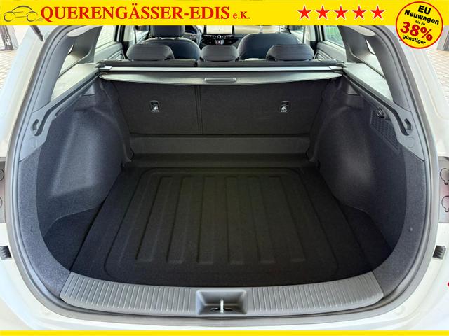 Hyundai i30 Kombi Smart 1.5 GDI 6MT / Navi PDC V.&H. m. Kamera LED ALU16 Dachreling Tempom. 