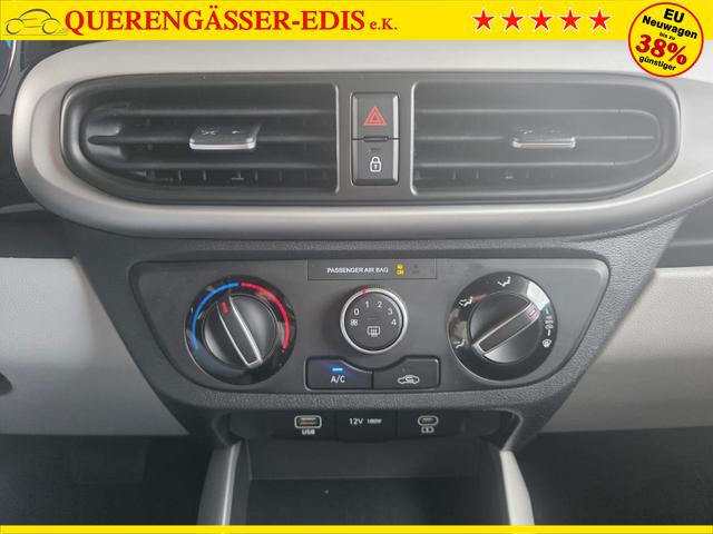Hyundai i10 1.2 MPi Automatik Smart 5 Sitzer / PDC m. Kamera Sitz & Lenkr.Heiz./ Navi ALU15 