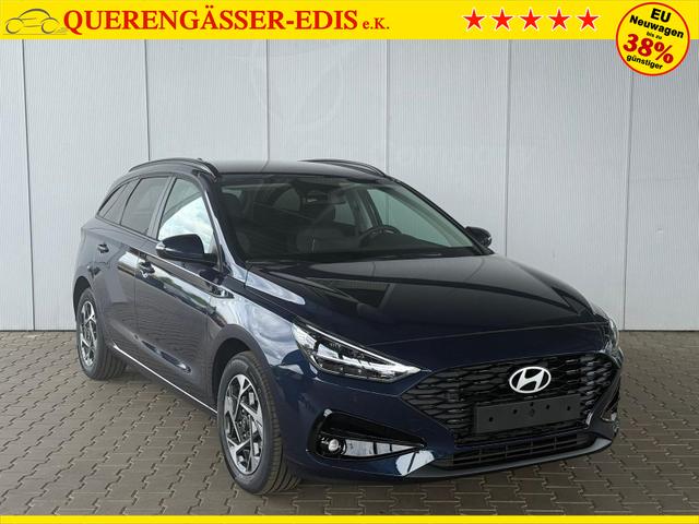 Hyundai i30 Kombi Comfort+1.5 GDI 6MT / Navi PDC V.&H. Kamera LED Carplay Sitz & Lenkr.Heiz. 