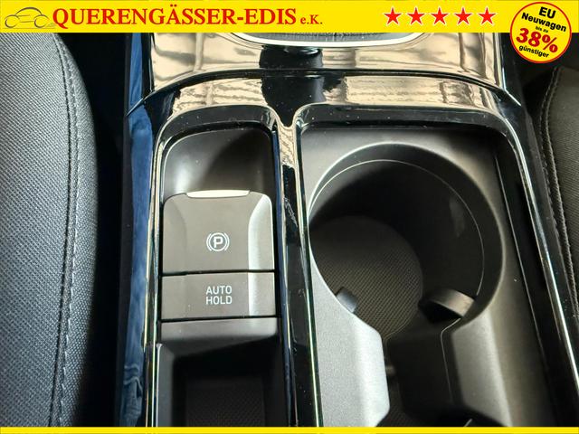 Hyundai i30 GO 1.5 DPI / Sitz + Lenkradh./ LED Navi Tempomat Alu16 PDC V.&H.m.Kamera 