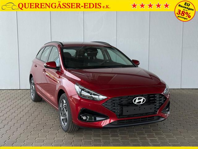 Hyundai i30 Kombi GO 1.5 DPI / Sitz + Lenkradh./ LED Navi Tempomat Alu16 PDC V.&H.m.Kamera 
