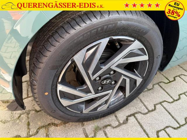 Hyundai i20 Comfort 1.2 MPI / Sitz + Lenkradheizung Navi Tempomat PDC Kamera Alu 16" *Frei Haus geliefert, ab der 2. Bestellung* 