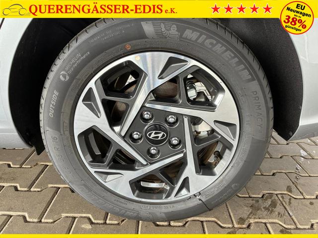 Hyundai i30 Kombi Comfort 1.5 GDi / LED Navi PDC V&H + Kamera Tempomat Carplay Alu 16" 