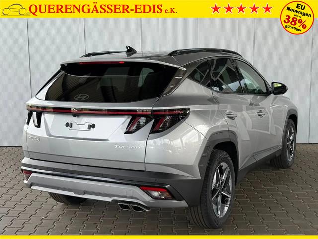Hyundai TUCSON E-Motion 1.6 T-GDI 2WD 48V DCT / Panoramadach ACC Sitz + Lenkradheizung LED Navi PDC V&H Kamera Alu 18" 