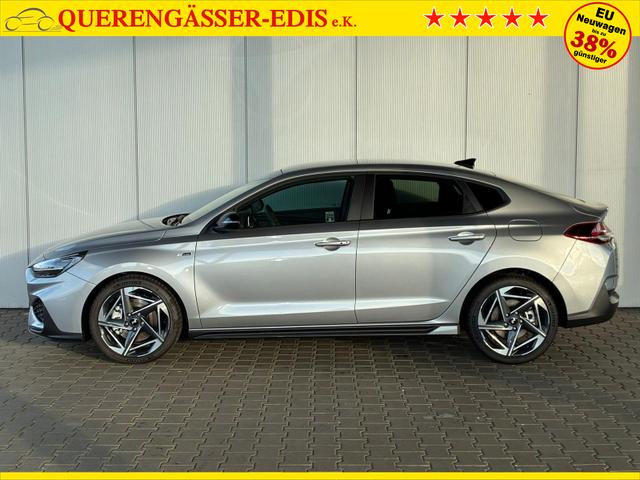Hyundai i30 Fastback N-Line 1.5 T-GDI 7-DCT / ACC Sitz + Lenkradheizung LED PDC V&H Kamera Alu 18" 