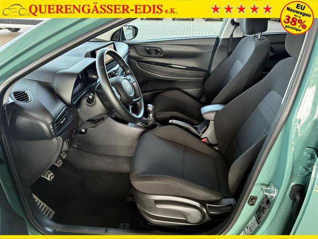Hyundai BAYON Comfort 1.2 GDI 79 PS 5MT / LED Tempomat Navi R&uuml;ckfahrkamera Alu 16" 