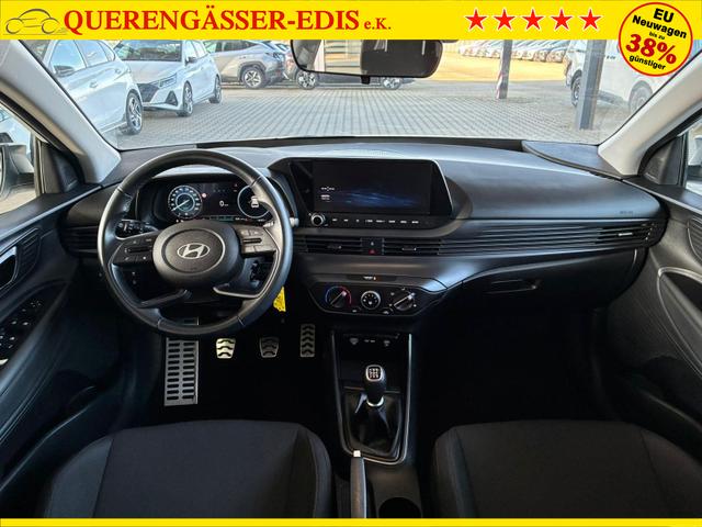 Hyundai BAYON Comfort 1.2 GDI 79 PS 5MT / LED Tempomat Navi R&uuml;ckfahrkamera Alu 16" 