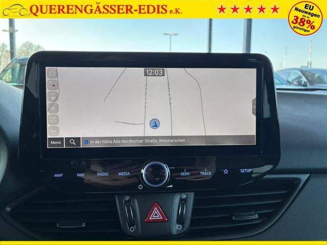 Hyundai i30 Kombi Comfort 1.5 GDI 95PS 6MT Navi / PDC V&H. m. Kamera LED Nebel 15'' LM 