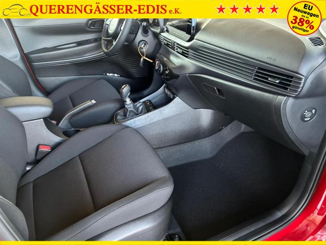Hyundai i20 1.0 T-GDi 6 MT Go Plus Blackline / LED Sitz & Lenkr.Heiz./ PDC m.Kamera Navi Alu16 
