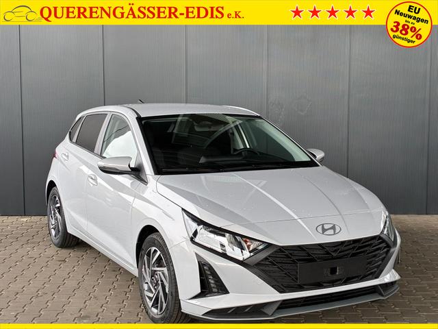 Hyundai i20 Pure 1.2 MPI / Navi PDC Hinten + Kamera Abgedunkelte Scheiben Tempomat Alu 16" 