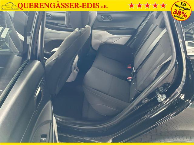 Hyundai i20 Pure 1.2 MPI / Navi PDC Hinten + Kamera Abgedunkelte Scheiben Tempomat Alu 16" 