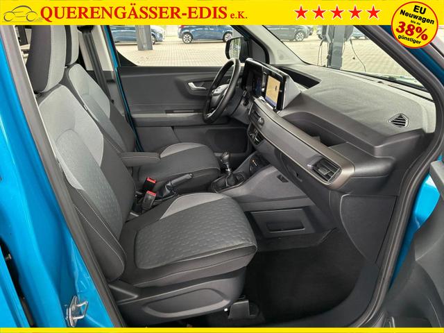 Ford Tourneo Courier Titanium 1.0 Ecoboost / PDC V&H +Kamera Shz vo AHK fest Alu 16" 