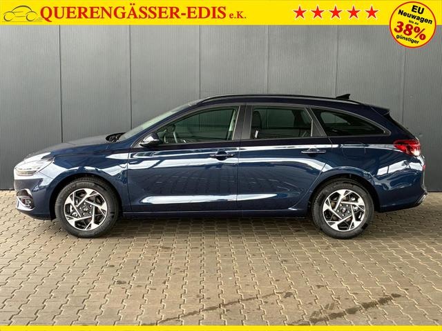 Hyundai i30 Kombi Comfort 1.5 GDI / Navi Tempomat Shz Vorne + Lenkrad heizung LED ALU 16'' 
