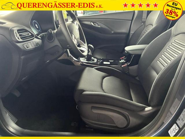 Hyundai i30 Kombi Comfort 1.5 GDI / Navi Tempomat Shz Vorne + Lenkrad heizung LED ALU 16'' 