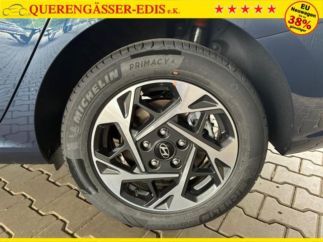 Hyundai i30 Kombi Comfort 1.5 GDI / Navi Tempomat Shz Vorne + Lenkrad heizung LED ALU 16'' 