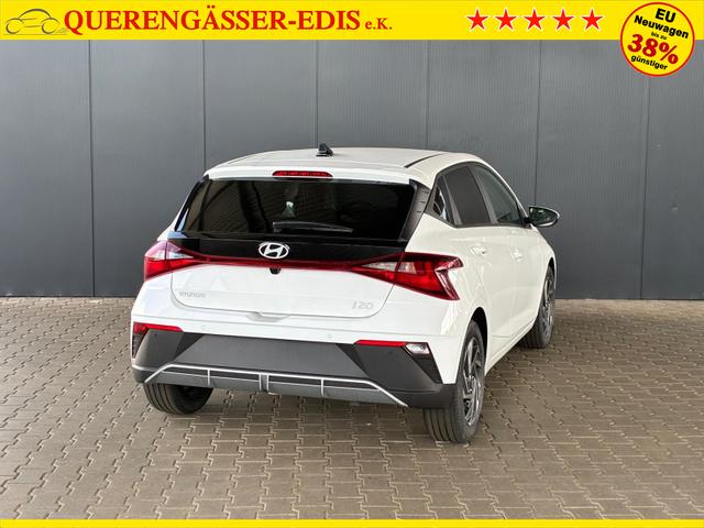 Hyundai i20 Pure 1.2 MPI / Navi PDC Hinten + Kamera Abgedunkelte Scheiben Tempomat Alu 16" 