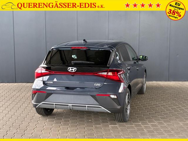 Hyundai i20 Pure 1.2 MPI / Navi PDC Hinten + Kamera Abgedunkelte Scheiben Tempomat Alu 16" 