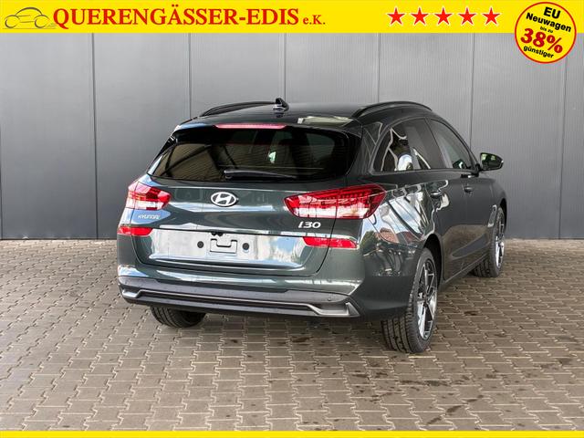 Hyundai i30 Kombi Comfort Plus 1.0 TGDI DCT / Navi Sitz + Lenkradheizung PDC V&H Kamera LED Alu 17" 
