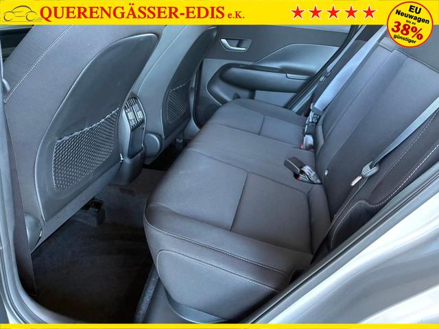 Hyundai KONA Comfort Plus 1.6 T-GDI DCT 4WD / Navi ACC Keyless Sitz + Lenkradheiz. Schiebedach LED Alu 18" 