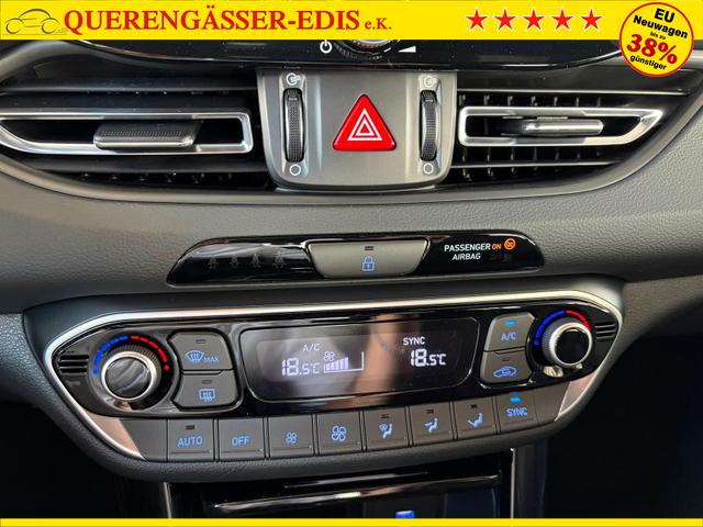 Hyundai i30 Kombi N-Line 1.5 T-GDI 48V / Navi PDC V&H + Kamera Sitz Lenkradheizung LED Alu 18" 