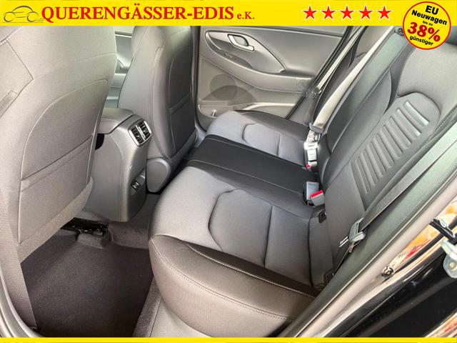 Hyundai i30 Kombi Comfort Plus 1.0 TGDI DCT/ Navi / Sitz + Lenkradheizung PDC V&H Kamera LED Alu 17" 