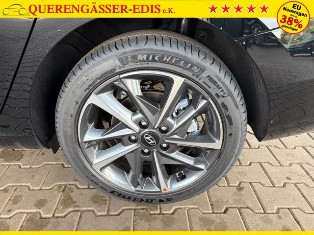 Hyundai i30 Kombi Comfort Plus 1.0 TGDI DCT/ Navi / Sitz + Lenkradheizung PDC V&H Kamera LED Alu 17" 