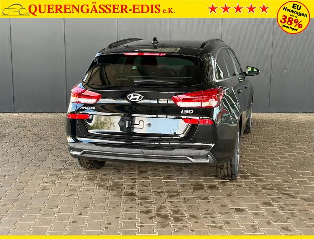 Hyundai i30 Kombi Comfort Plus 1.0 TGDI DCT/ Navi / Sitz + Lenkradheizung PDC V&H Kamera LED Alu 17" 
