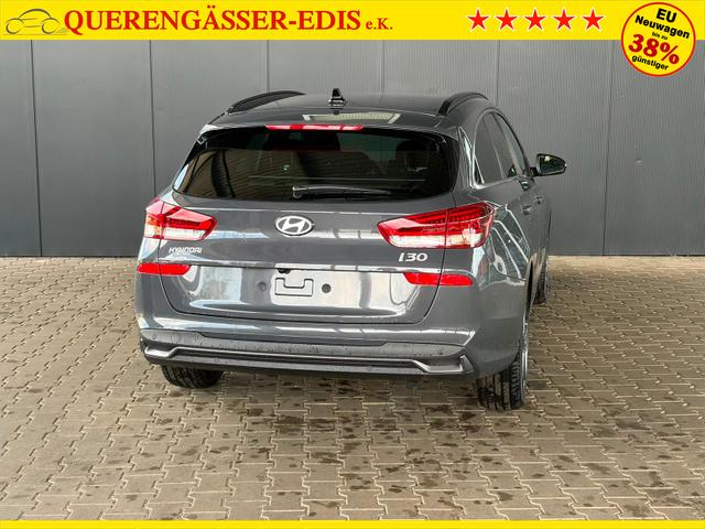 Hyundai i30 Kombi Comfort Plus 1.0 TGDI DCT/ Navi / Sitz + Lenkradheizung PDC V&H Kamera LED Alu 17" 