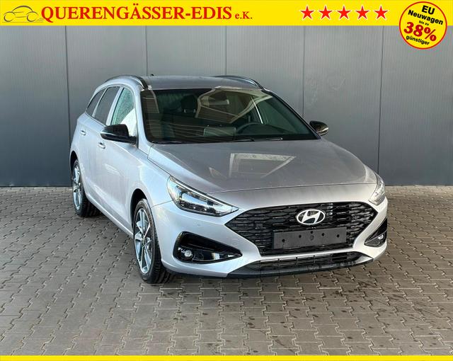 Hyundai i30 Kombi Comfort Plus 1.0 TGDI DCT Navi / Adaptiver Tempomat/ Totwinkel Assistent/ Alu 17" 