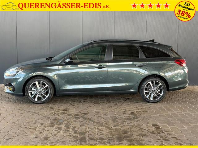 Hyundai i30 Kombi Comfort Plus 1.0 TGDI DCT Navi/ Adaptiver Tempomat/ Totwinkel Assistent/ Alu 17" 