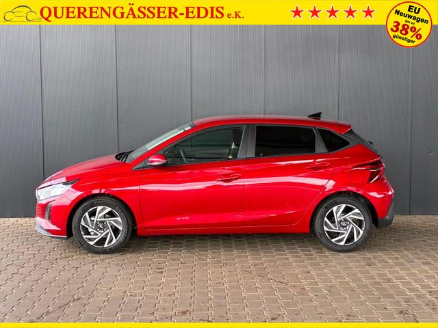 Hyundai i20 Pure 1.2 MPI / Navi PDC Hinten + Kamera Abgedunkelte Scheiben Tempomat Alu 16" 