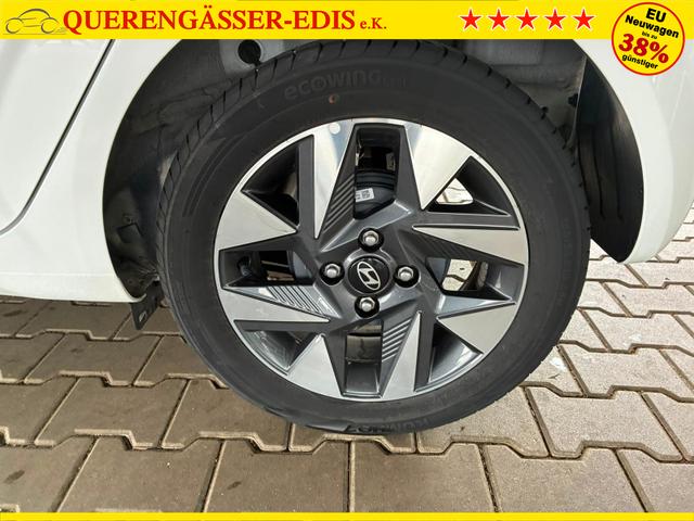Hyundai i10 MPI 1.0 63PS Comfort / CarPlay Navi Kamera Tempomat Alu 15'' 