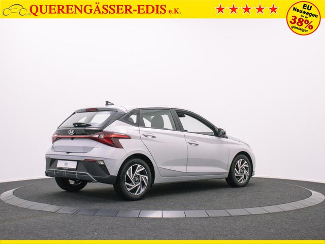 Hyundai i20 1.2 MPI 5MT Comfort / Navi PDC Hinten + Kamera Tempomat Alu 16'' 